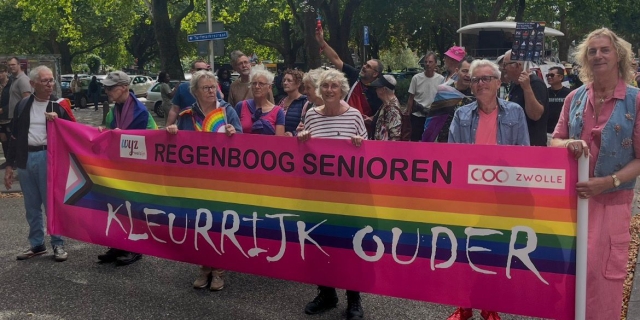 Regenboogouderen verdienen zichtbaarheid en verbinding